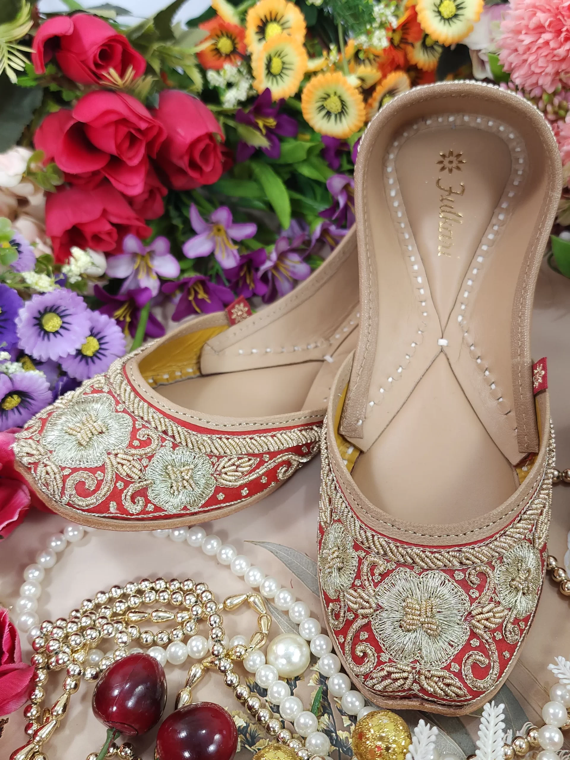 flower red gold flower red gold