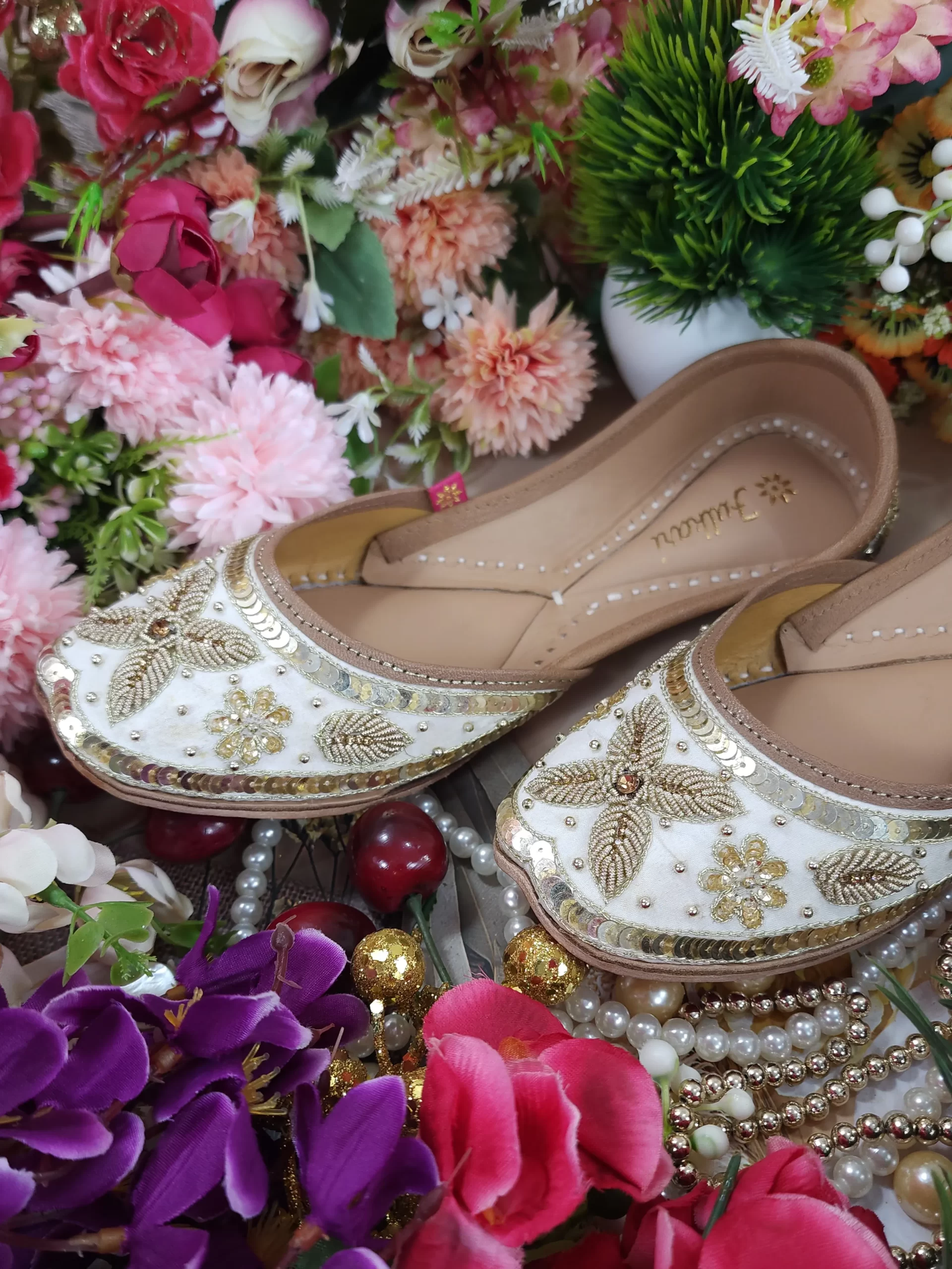 viola beige gold viola beige gold