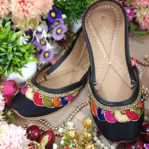 payal black multi