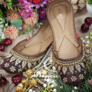 pearl beads payal maroon gold