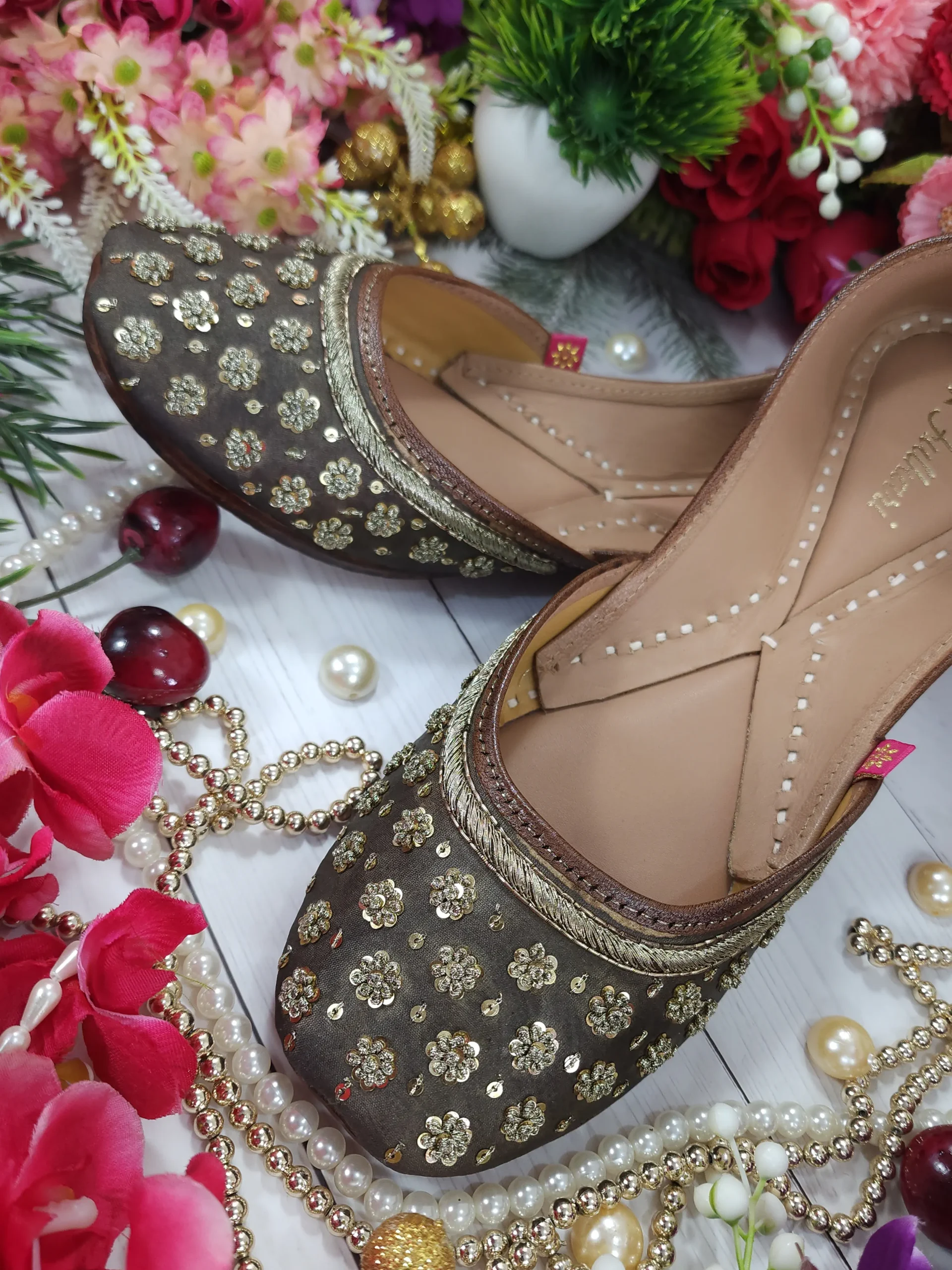 phulkari lily zarri flower brown gold phulkari lily zarri flower brown gold