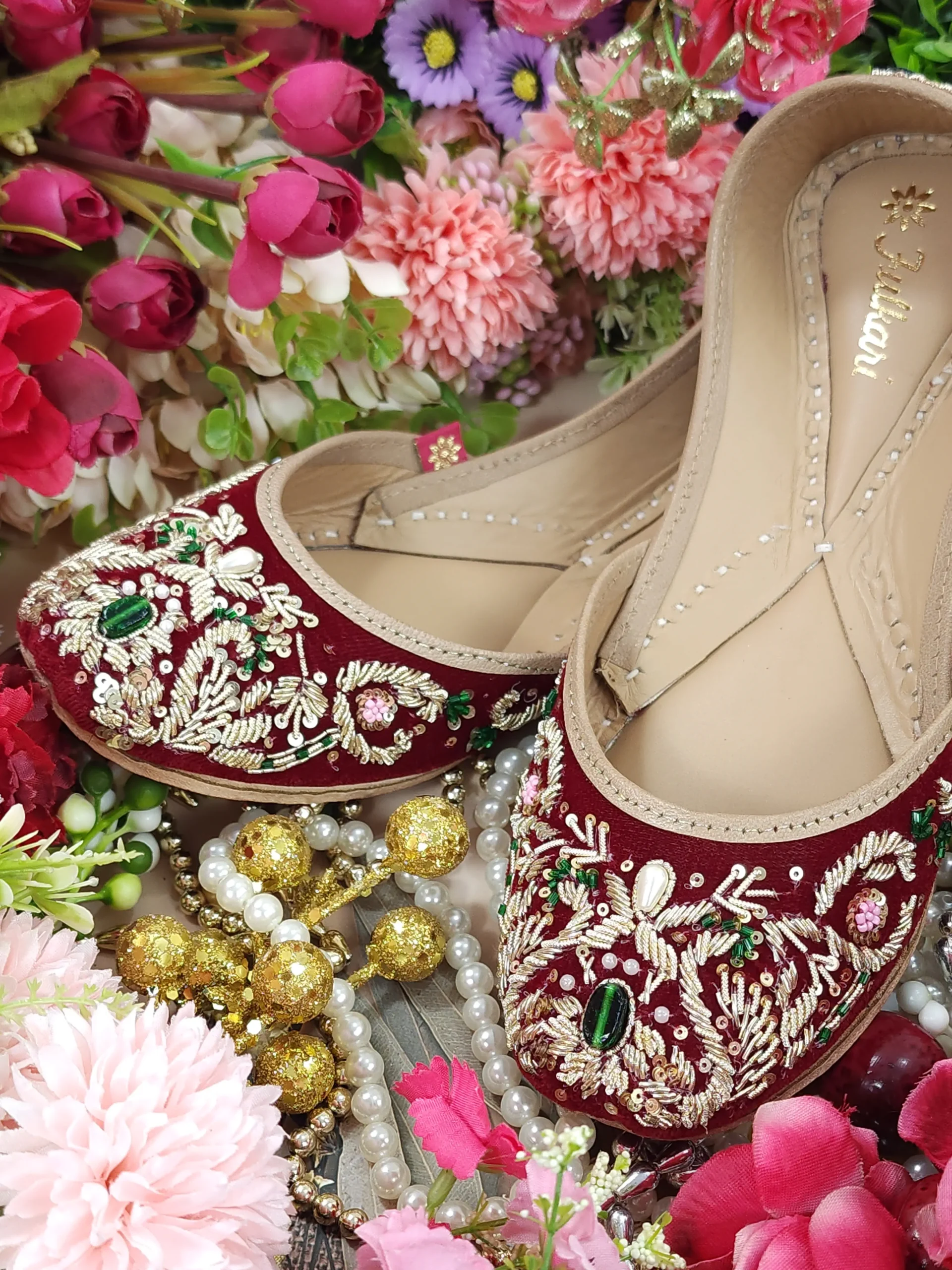 sapphire gold velvet maroon gold sapphire gold velvet maroon gold