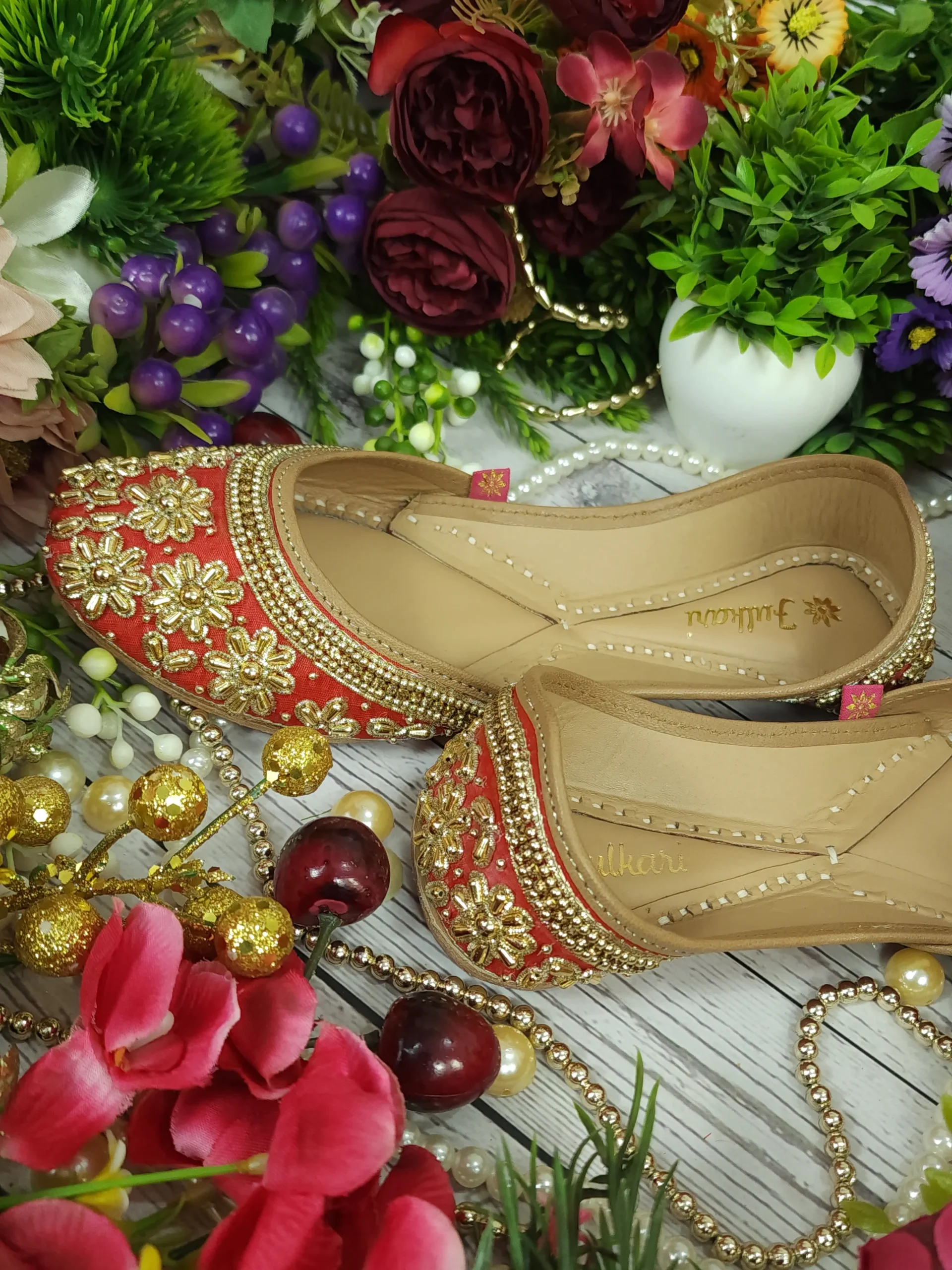 surahi beads saloni red gold surahi beads saloni red gold