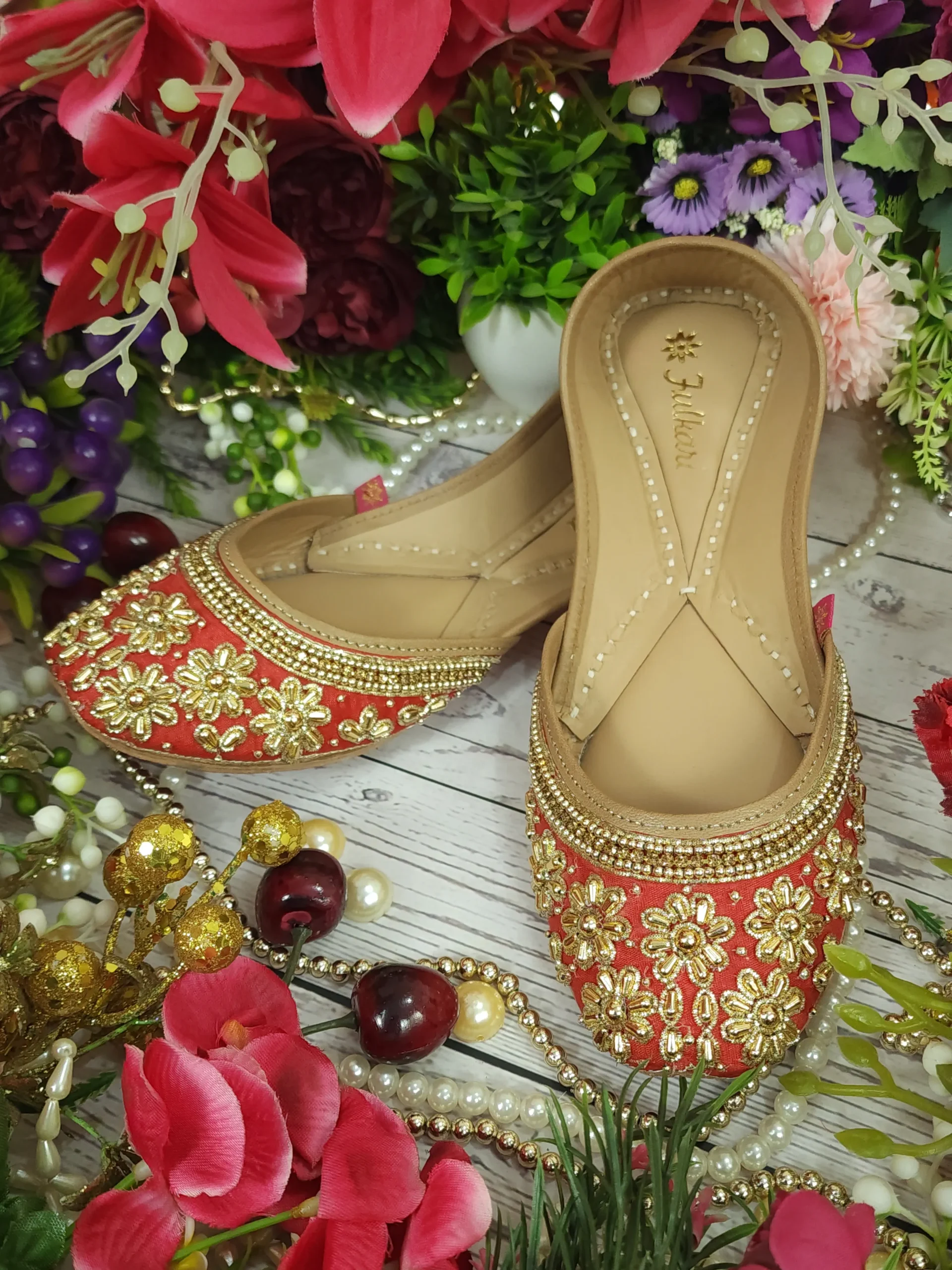 surahi beads saloni red gold surahi beads saloni red gold