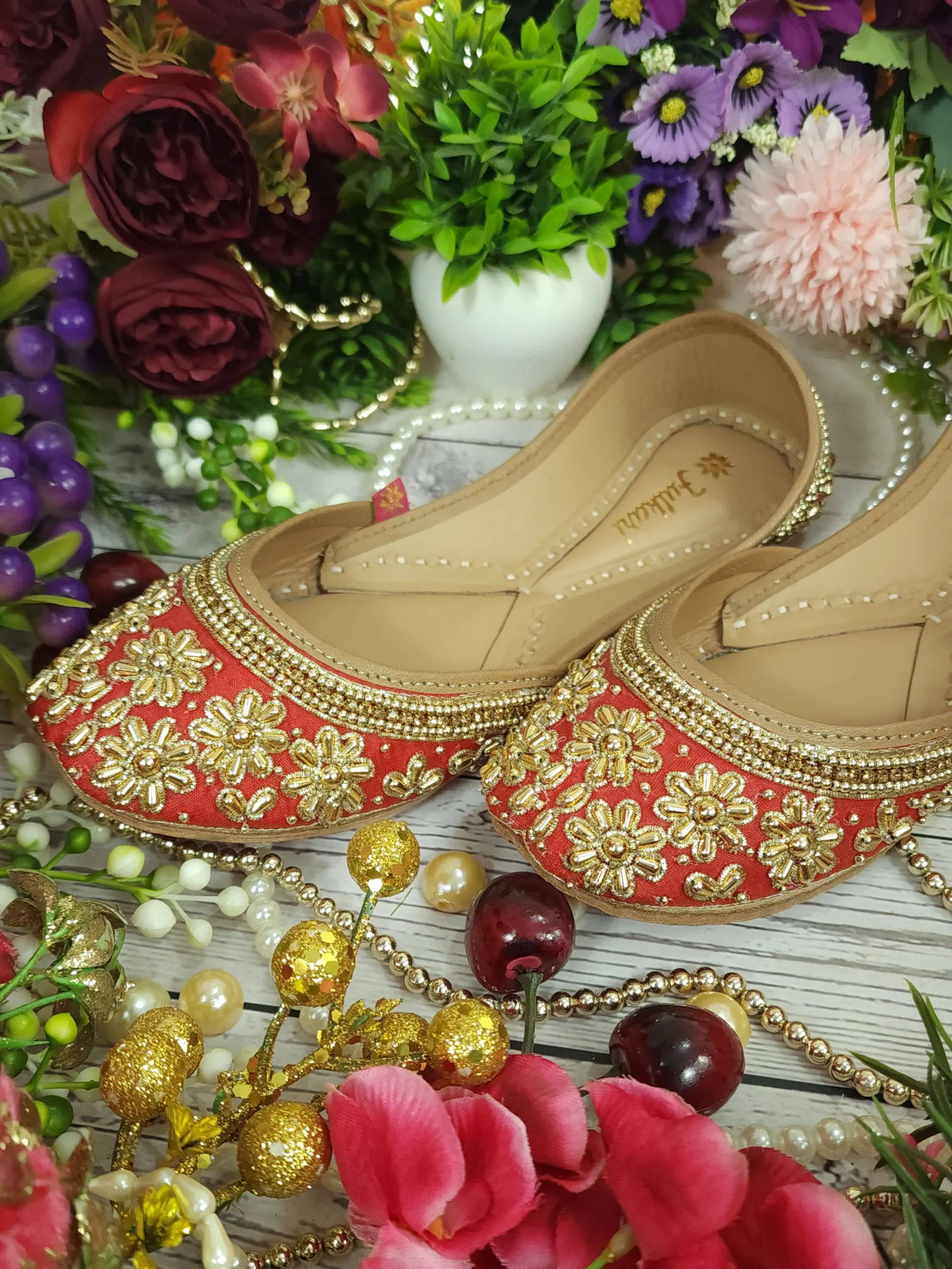 surahi beads saloni red gold surahi beads saloni red gold