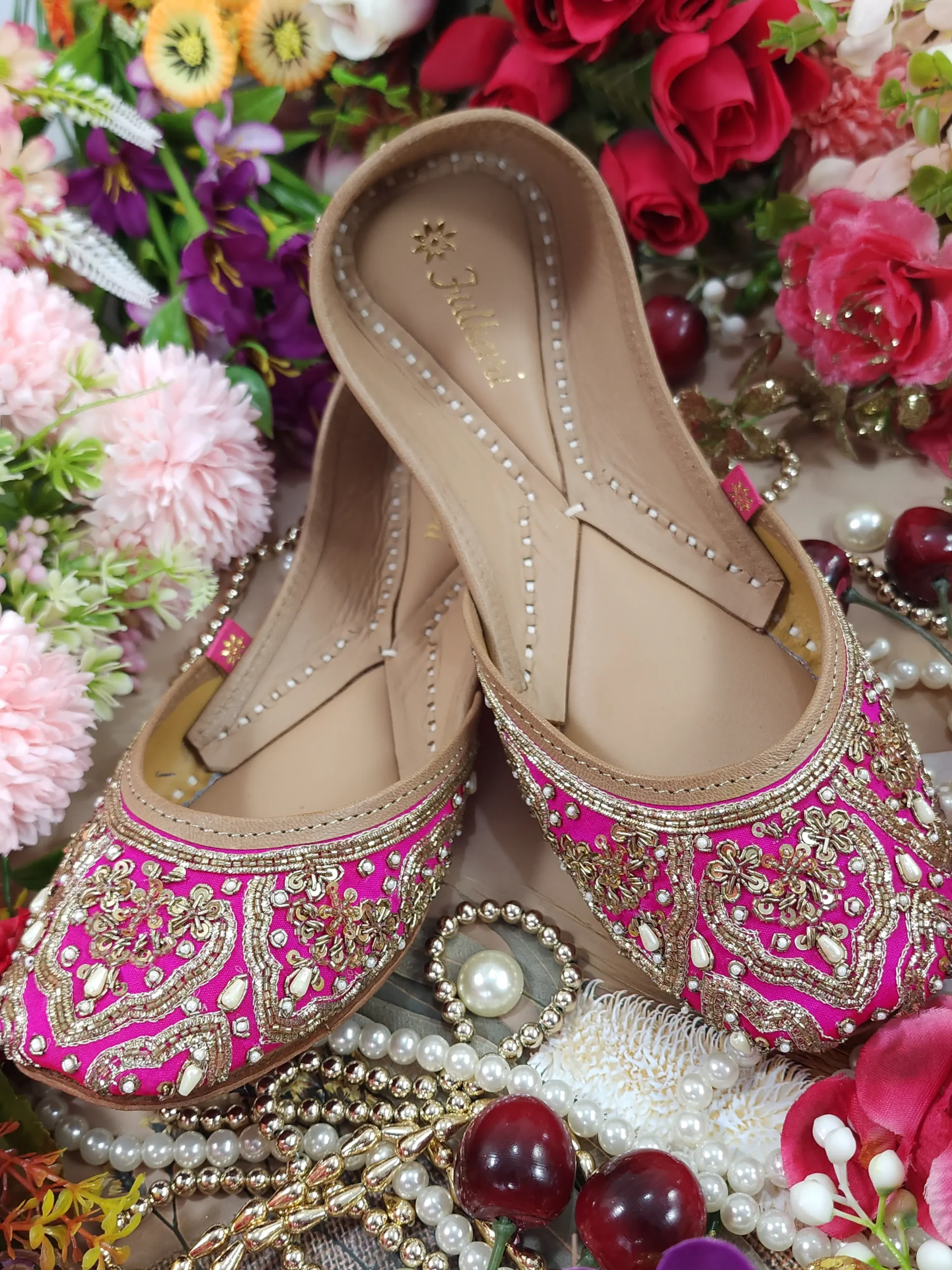 phulkari crocus gold joeye magenta gold phulkari crocus gold joeye magenta gold