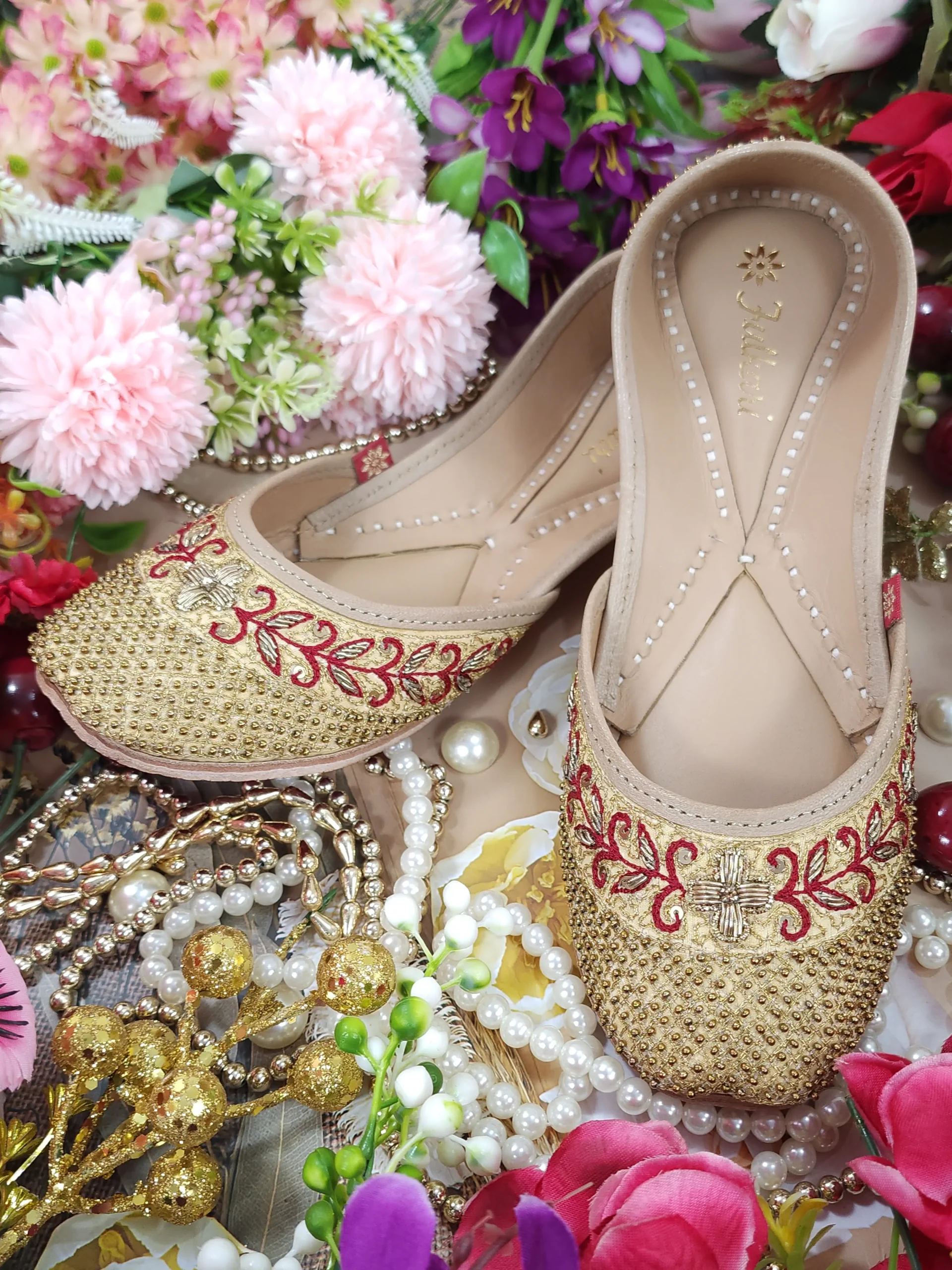 gerbera daisy ethnic skin copper gerbera daisy ethnic skin copper