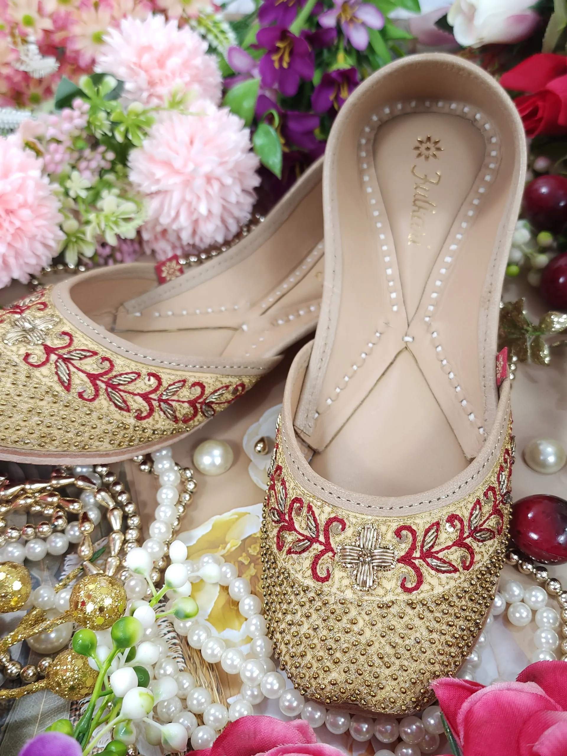 gerbera daisy ethnic skin copper gerbera daisy ethnic skin copper