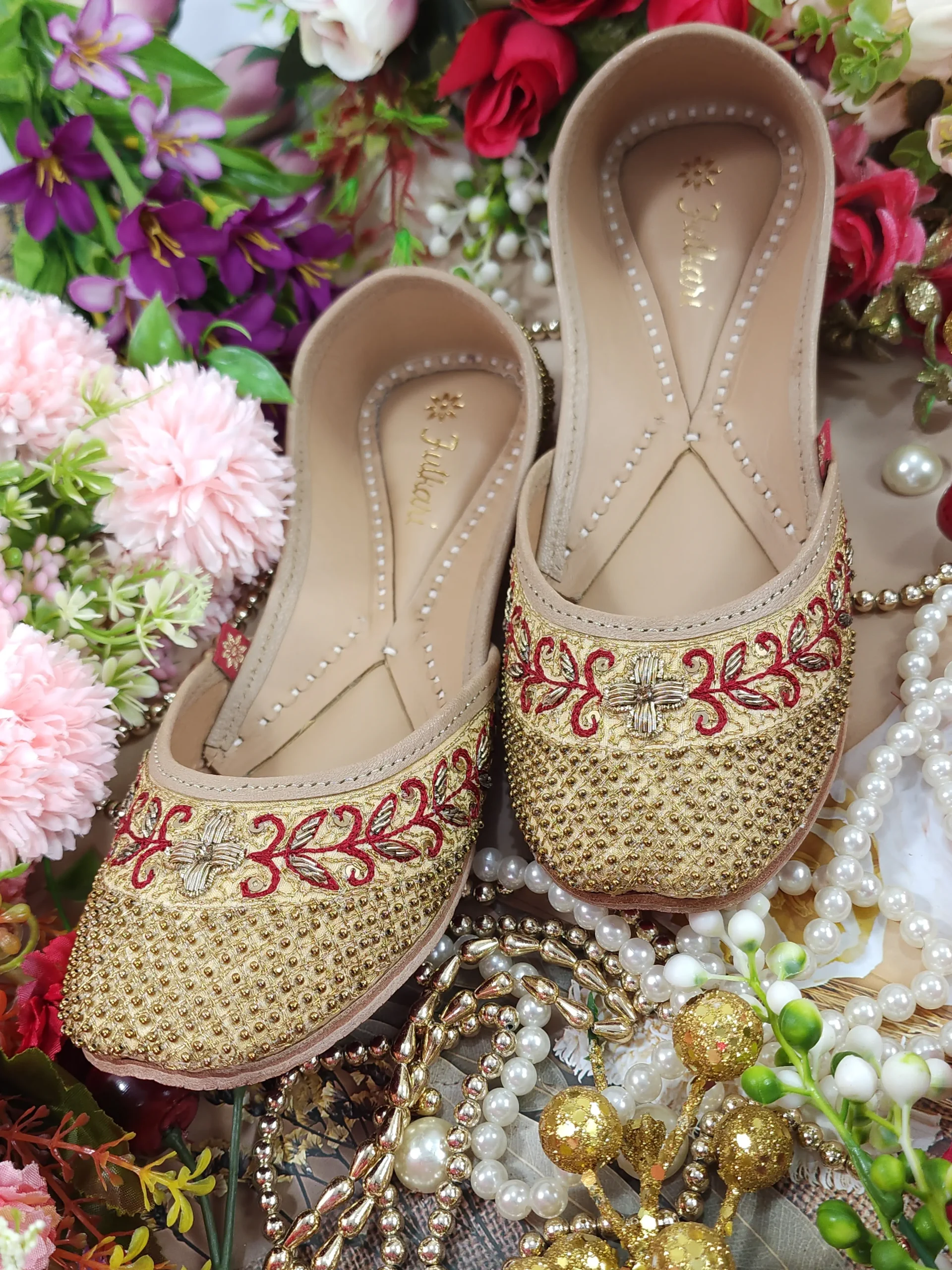 gerbera daisy ethnic skin copper gerbera daisy ethnic skin copper