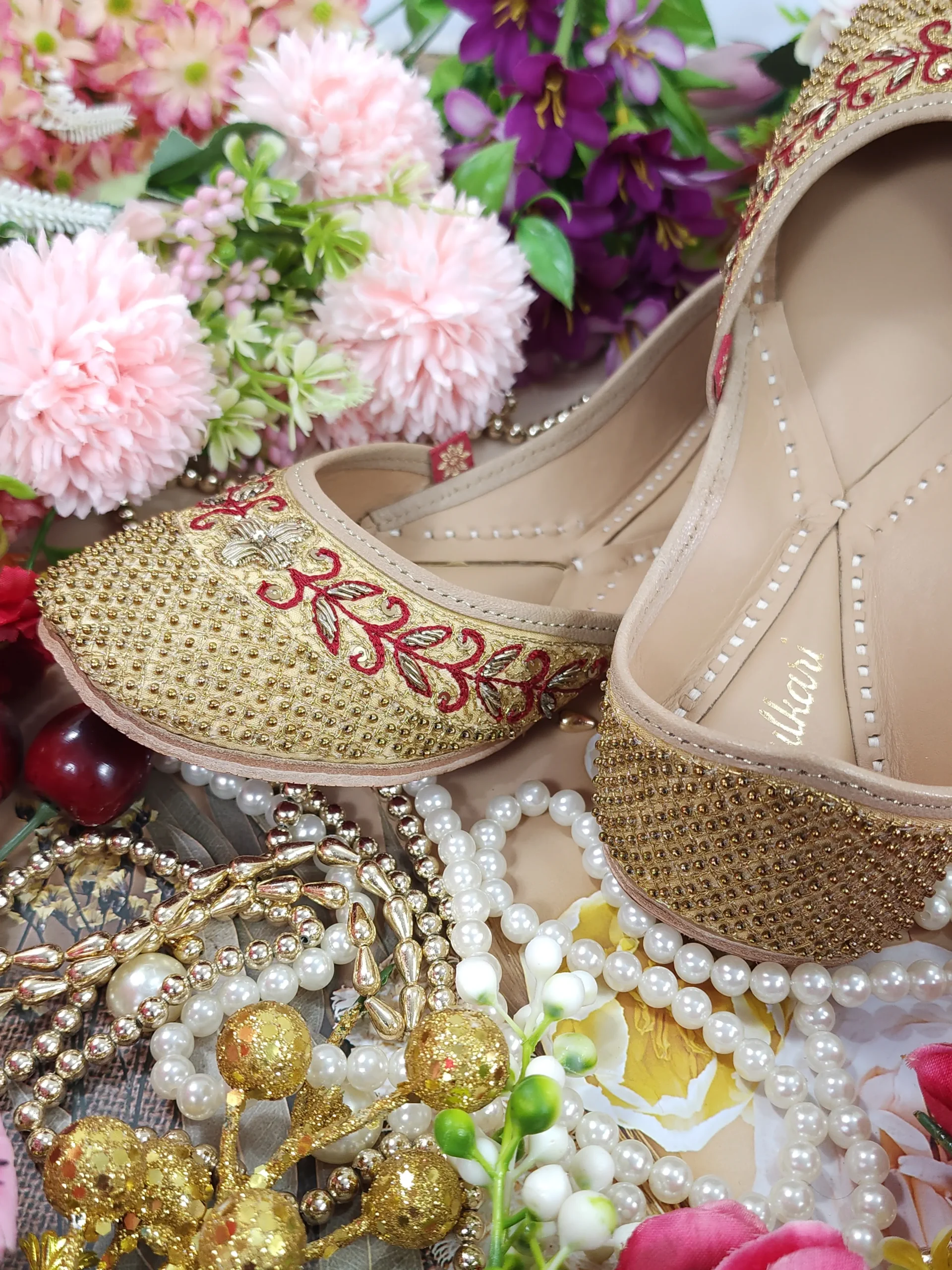 gerbera daisy ethnic skin copper gerbera daisy ethnic skin copper