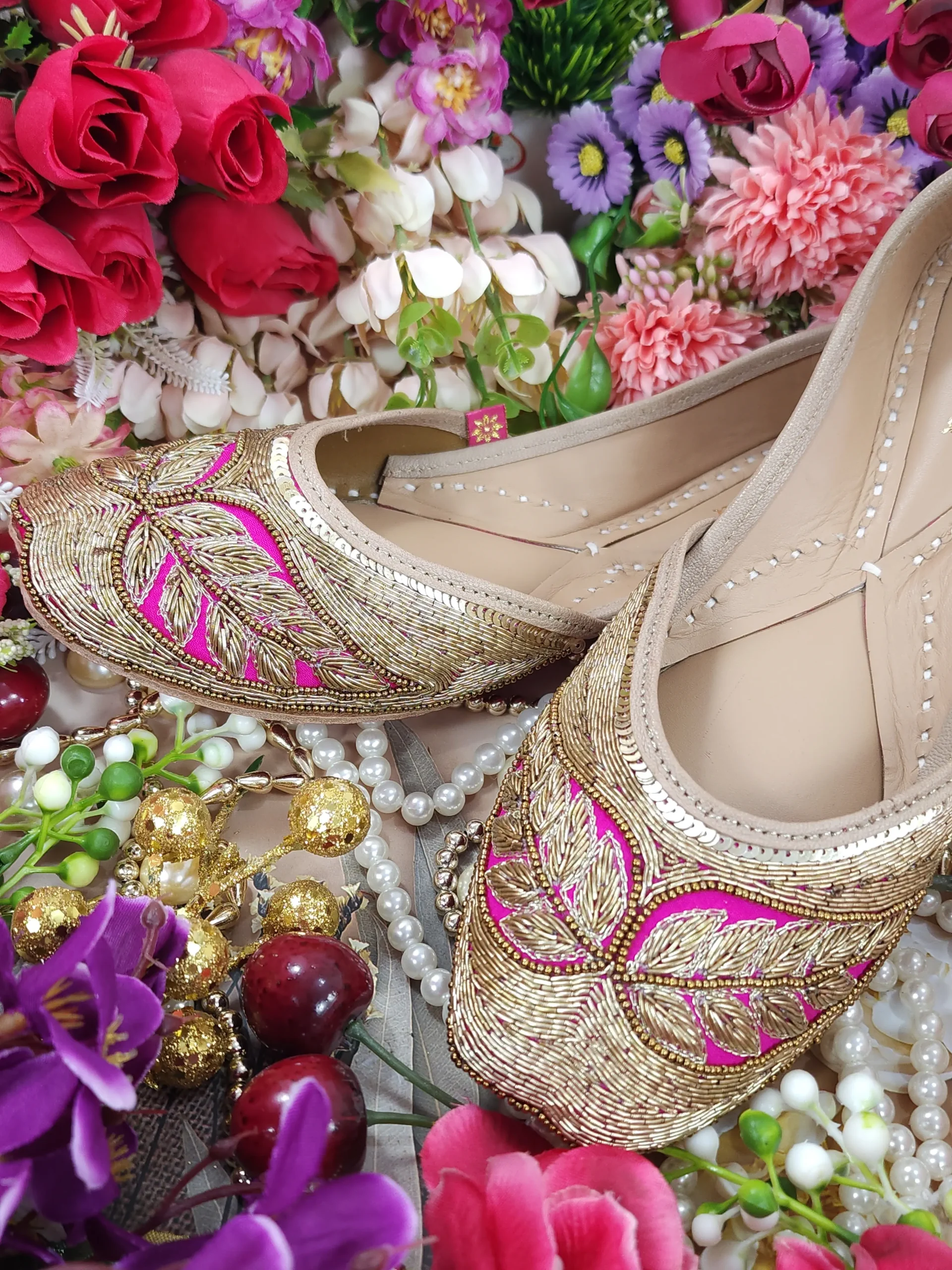 royal wedding lily of the valley jutti magenta gold royal wedding lily of the valley jutti magenta gold