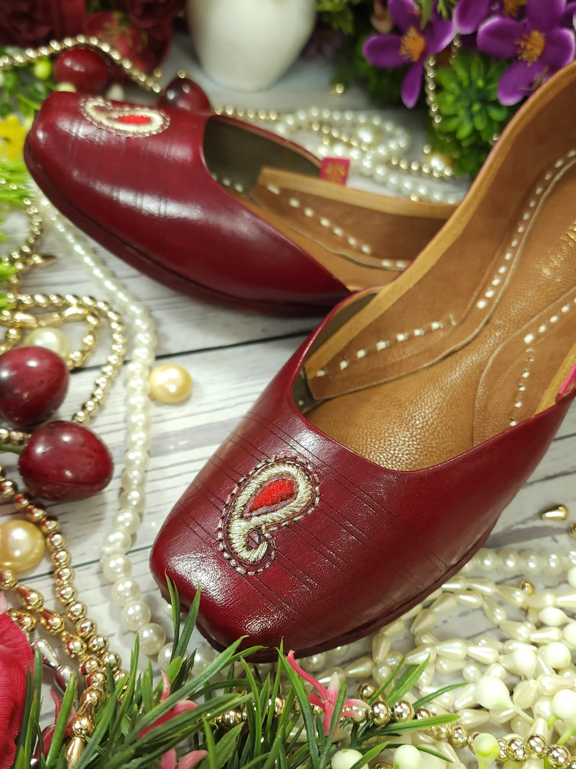marron gold casual maroon marron gold casual maroon