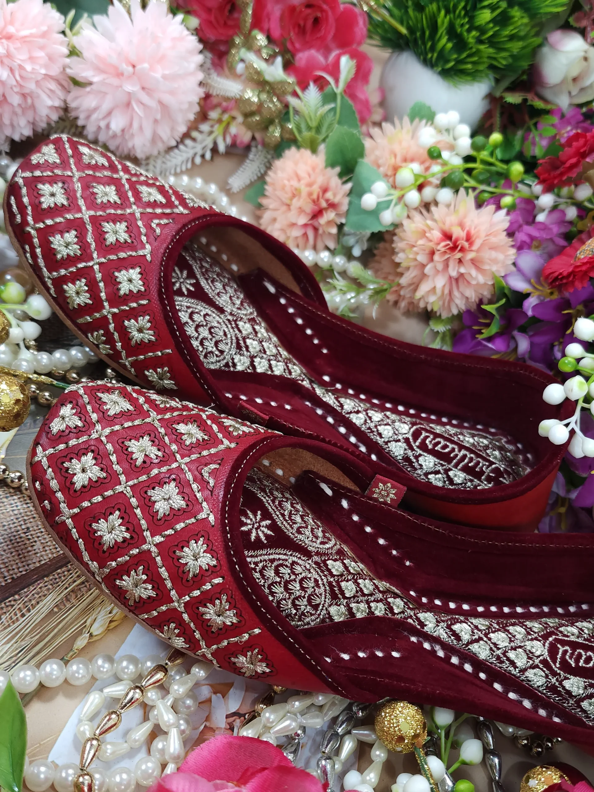 diamond leather embroidry red gold semi casual red gold diamond leather embroidry red gold semi casual red gold