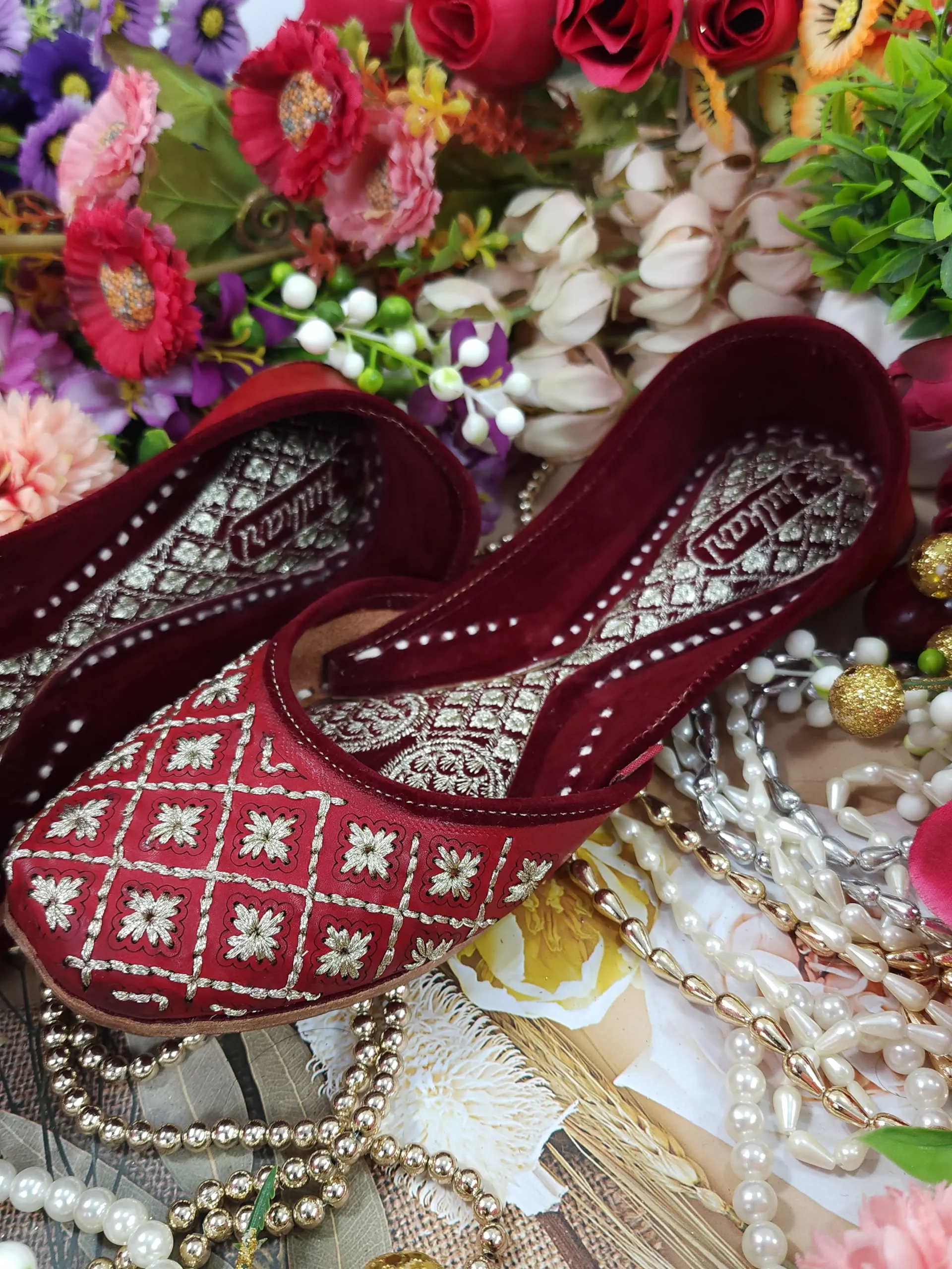 diamond leather embroidry red gold semi casual red gold diamond leather embroidry red gold semi casual red gold