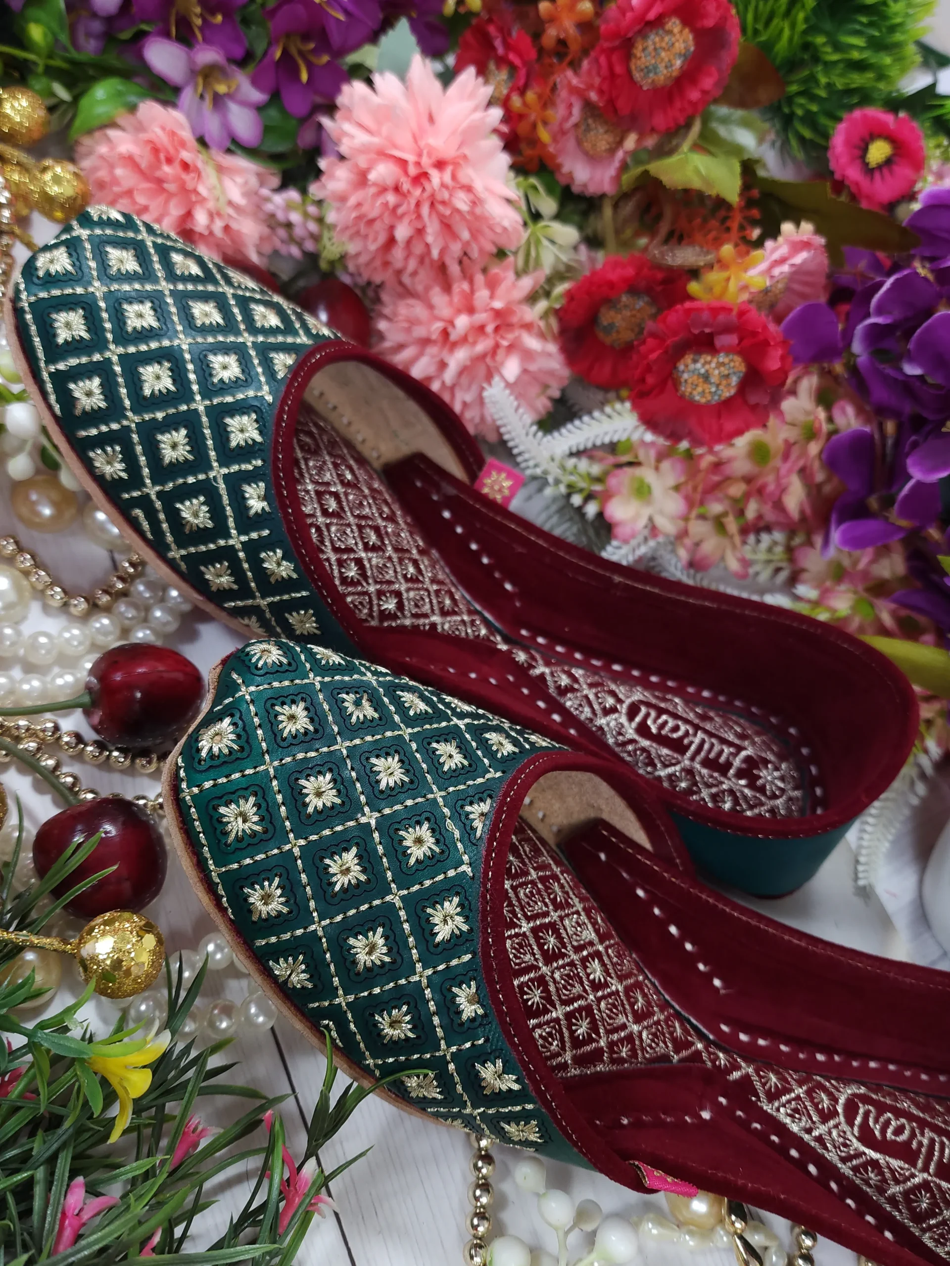 zarri stone leather embroidery green gold semi casual green gold zarri stone leather embroidery green gold semi casual green gold
